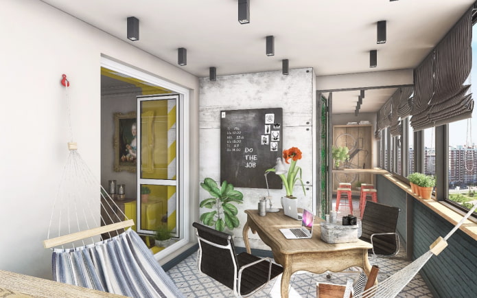 riflettori sul soffitto della loggia