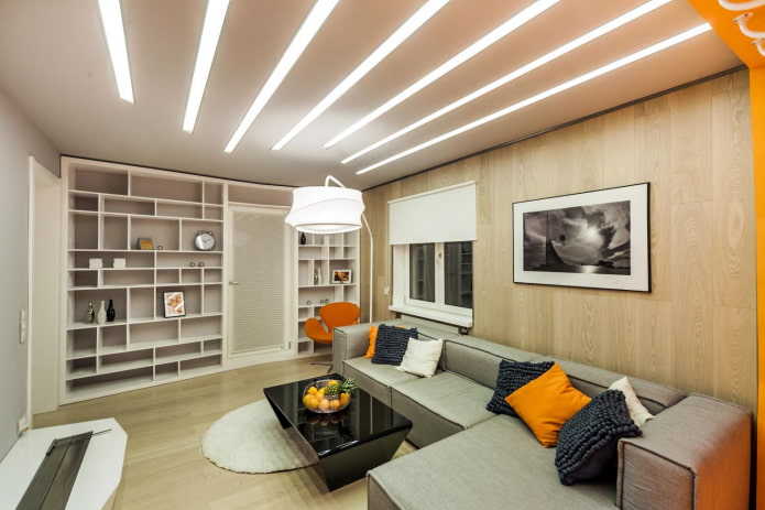 linee luminose sul soffitto all'interno