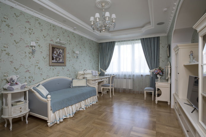 struttura del soffitto in una cameretta per bambini in stile neoclassico