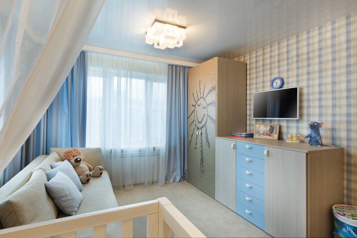 soffitto teso lucido nella cameretta dei bambini