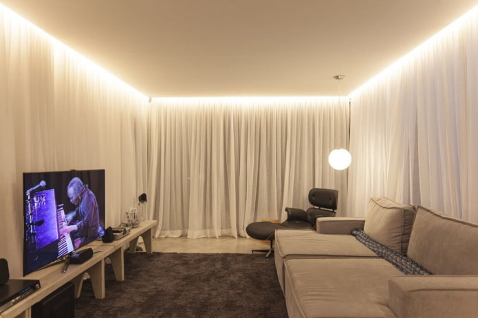 soffitto galleggiante all'interno dell'ingresso