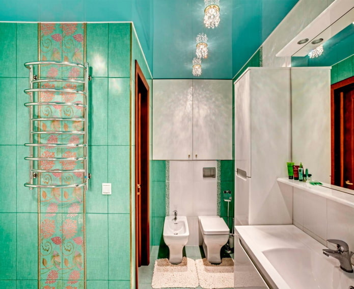tessuto teso in bagno