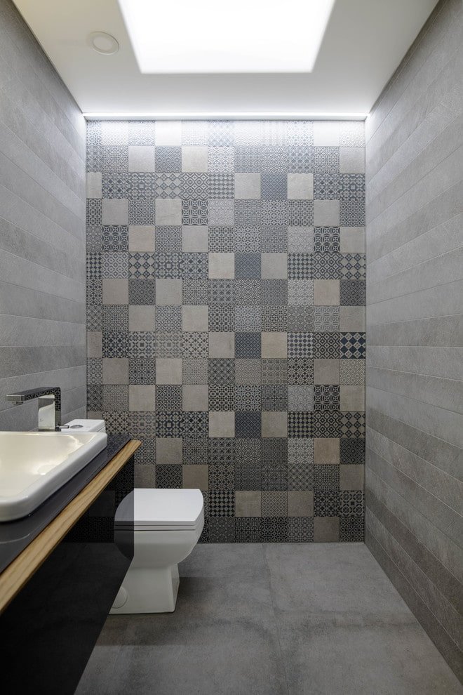 struttura sospesa in cartongesso nel bagno