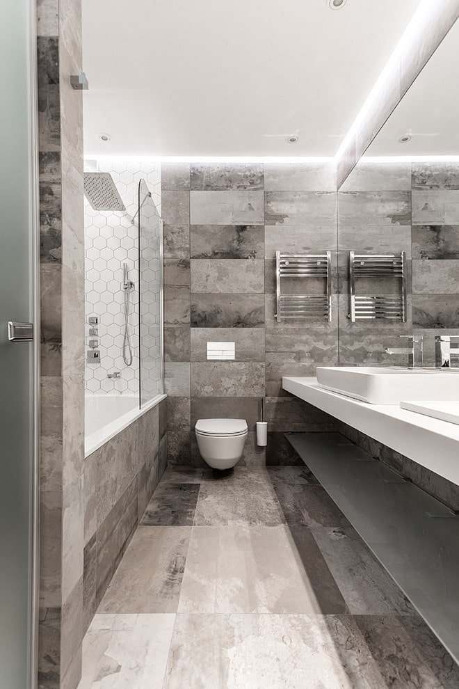 progettazione del soffitto del bagno abbinato al WC