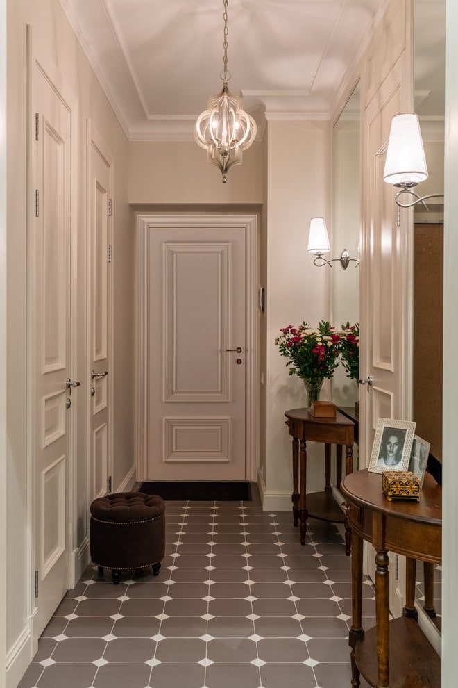 design decorativo del corridoio in stile classico