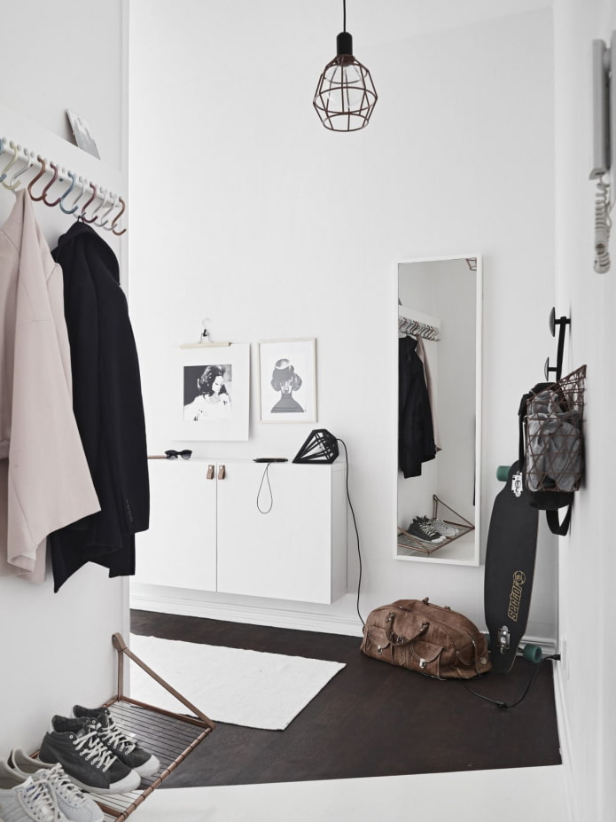 Design d'interni per corridoi scandinavi