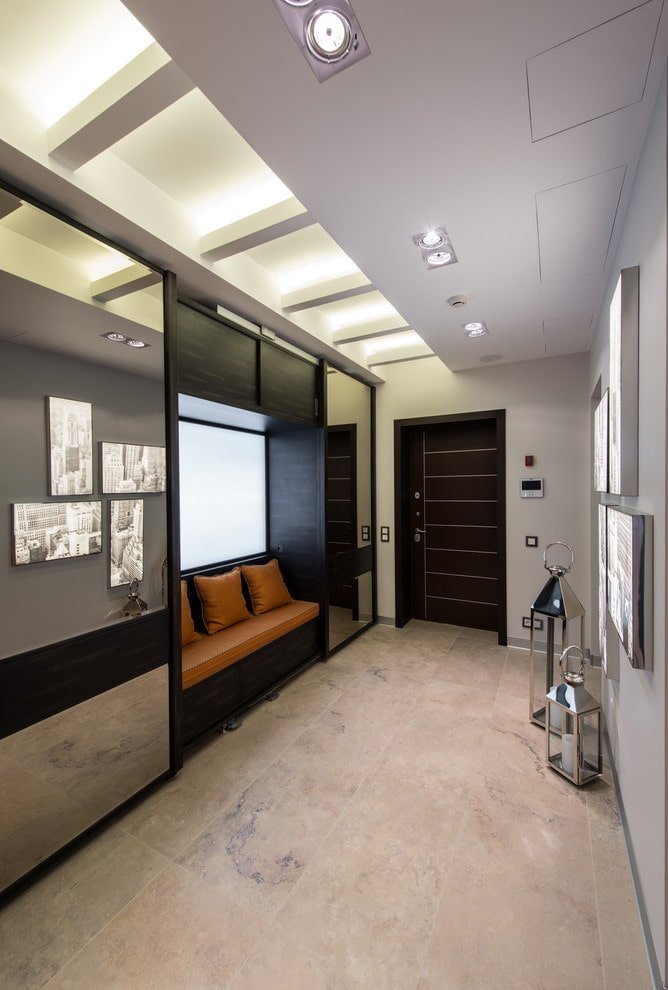 mobili per ingresso in stile high-tech stile