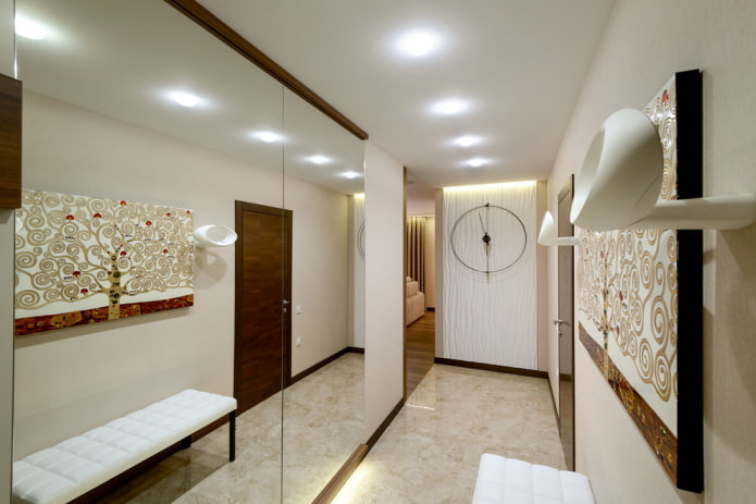 decorazione dell'interno del corridoio in stile hi-tech