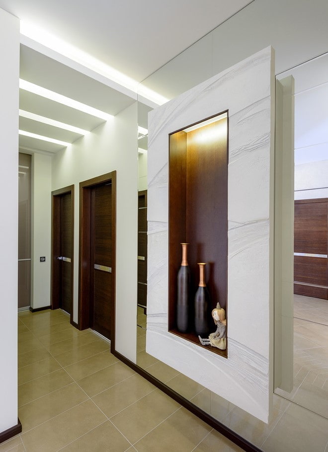 decorazione dell'interno del corridoio in stile hi-tech