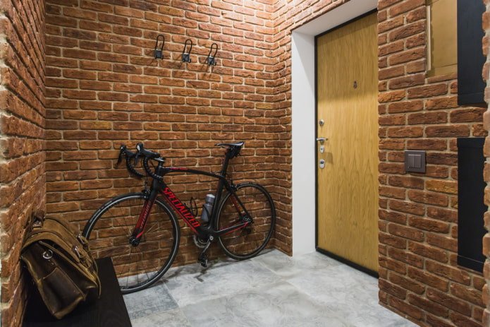 decorazione del corridoio in stile industriale