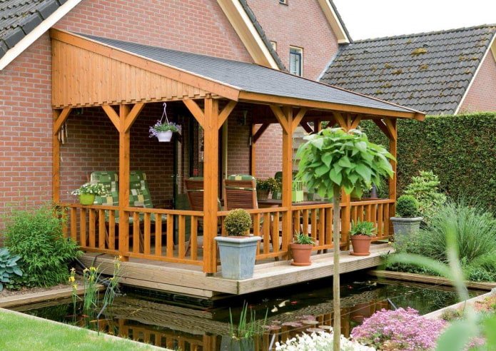 veranda in legno per la casa