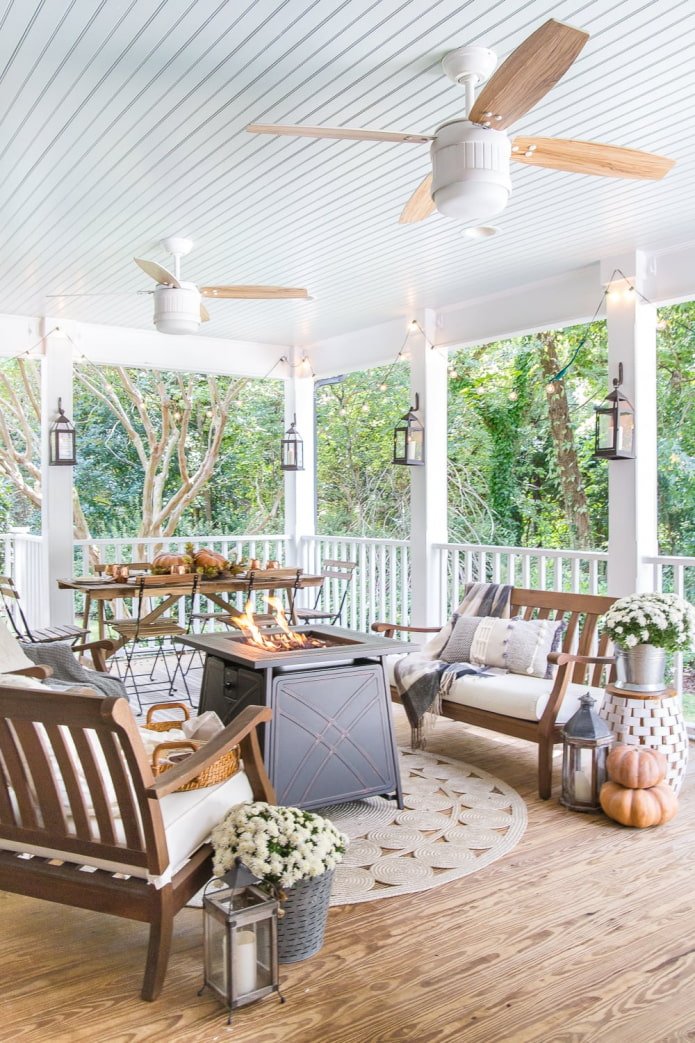 decorazione soffitto veranda