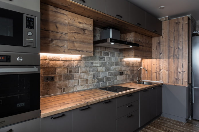 cucina lineare scura