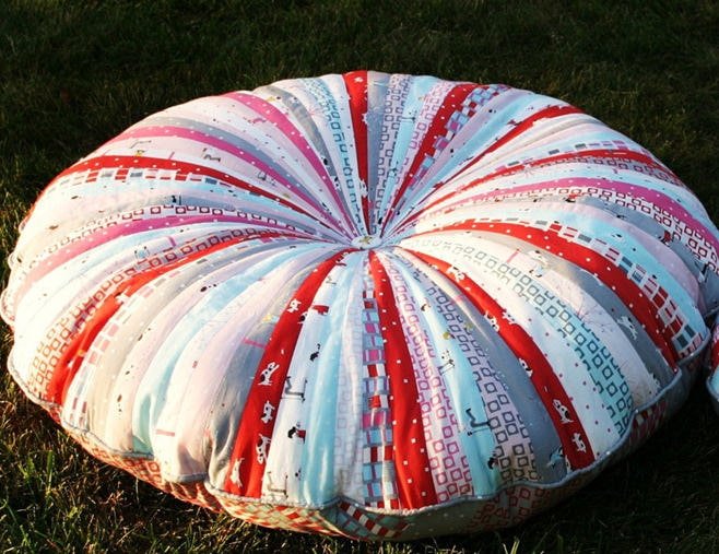 Pouf con le tue mani