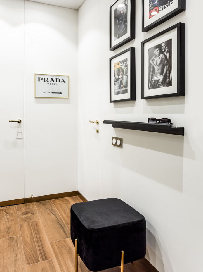 pouf nero all'interno