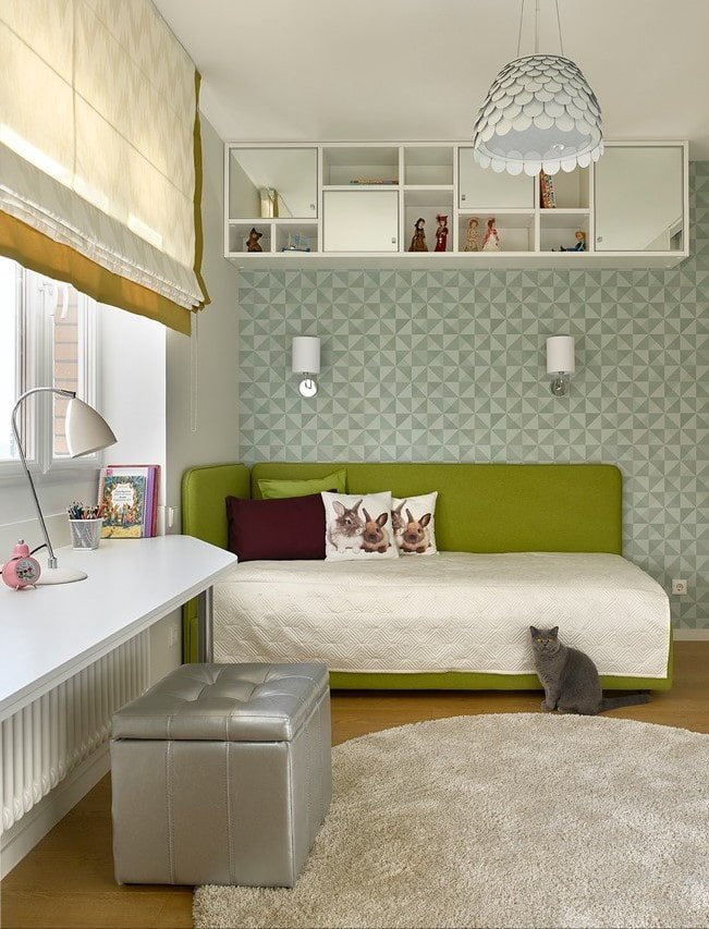 pouf argentato all'interno
