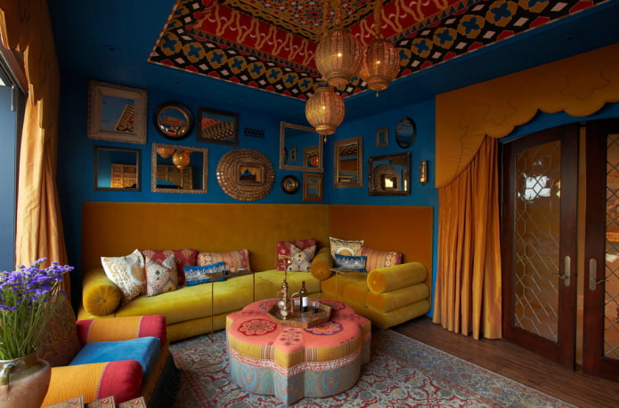 pouf per interni in stile orientale
