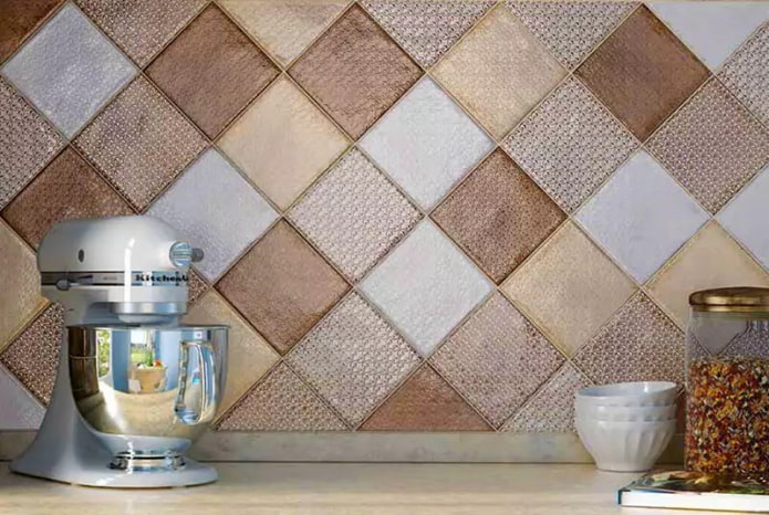 Piastrelle nei toni del beige