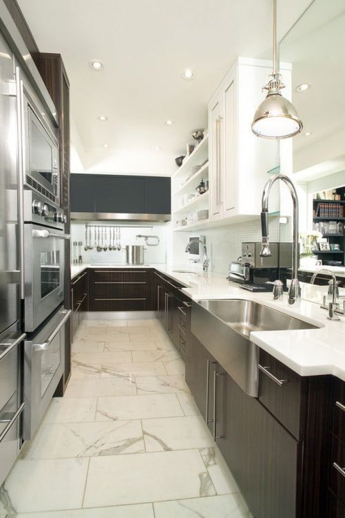 cucina lunga a U