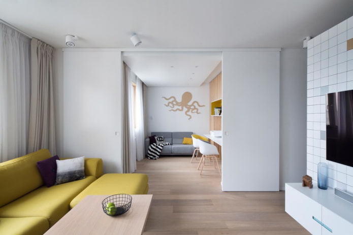 porte scorrevoli in plastica all'interno