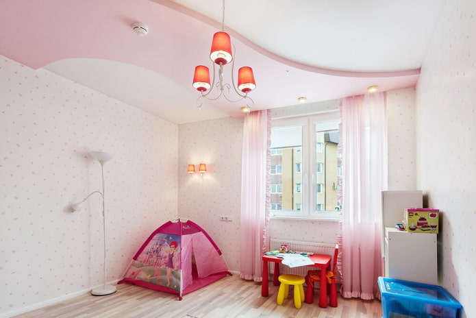 struttura del soffitto bianco e rosa all'interno