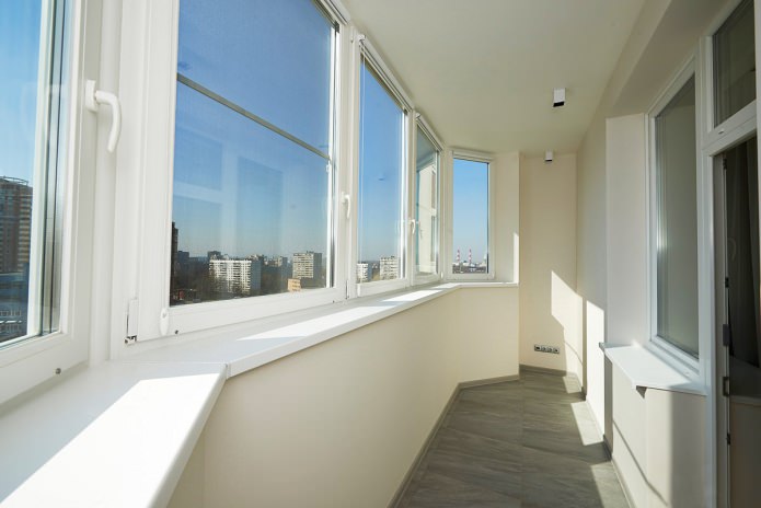 pareti dipinte sul balcone