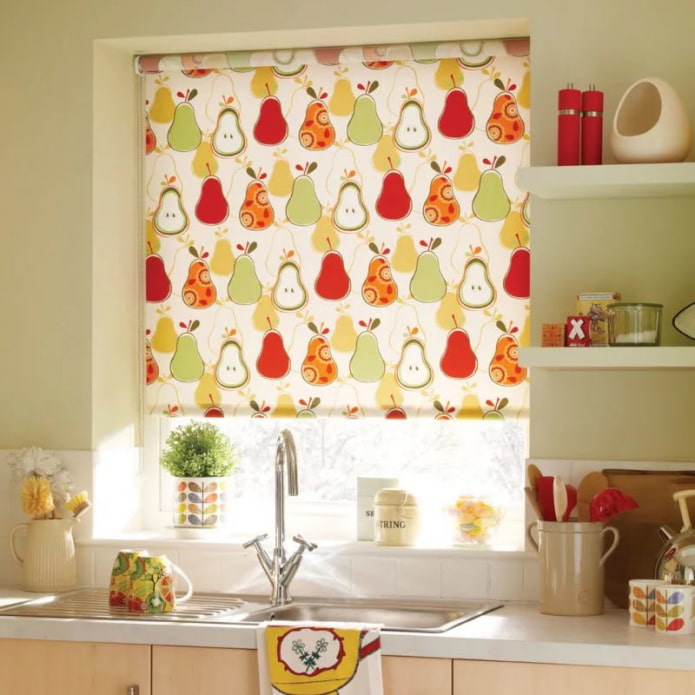 tenda con immagine di frutta