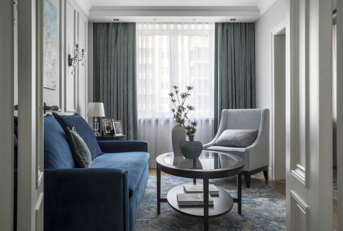 Combinazione di grigio e blu negli interni