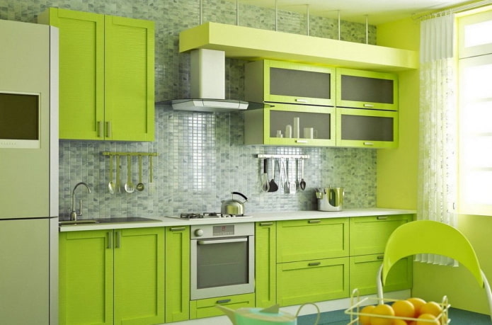 decorazione della cucina nei toni dell'insalata