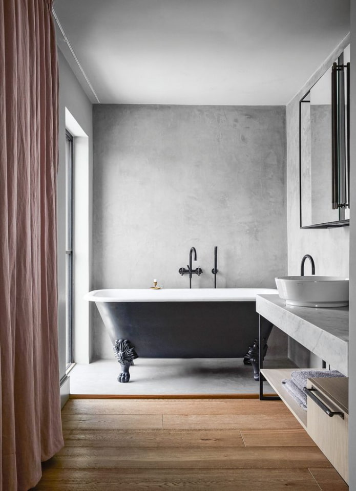 Parete in cemento in bagno