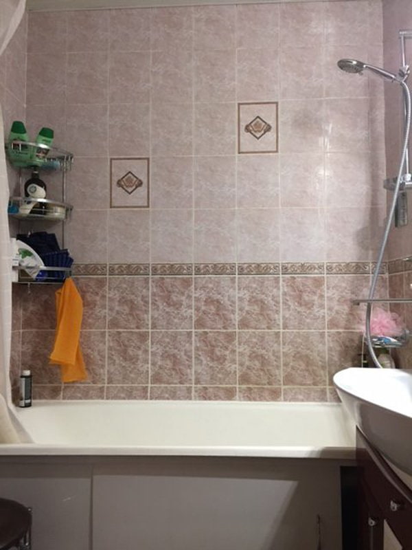 Bagno prima della ristrutturazione