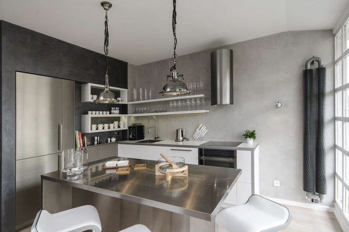 decorazione degli interni della cucina nei toni del grigio