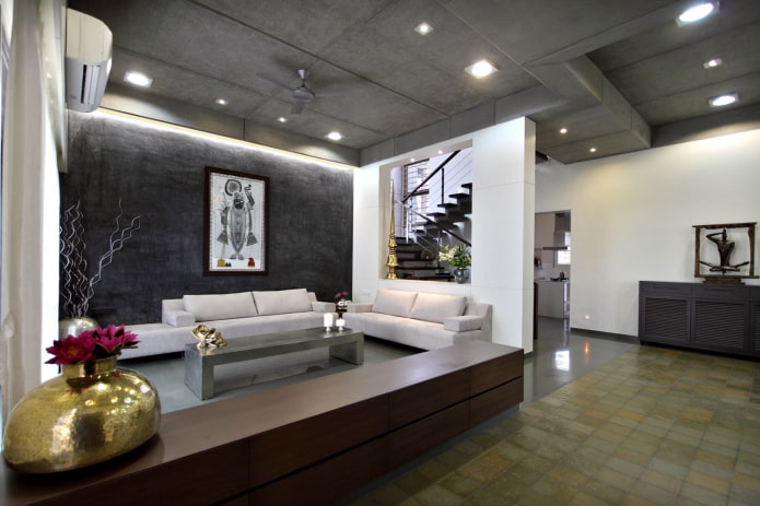 struttura del soffitto grigio scuro nel soggiorno