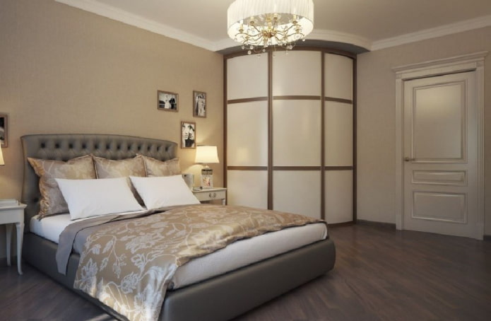 armadio nell'interno della camera da letto
