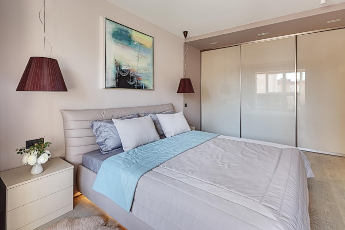 armadio color latte nell'interno della camera da letto