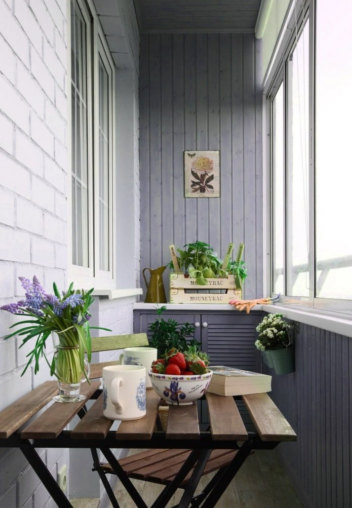 balcone in stile provenzale
