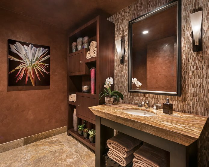 armadietto all'interno del WC