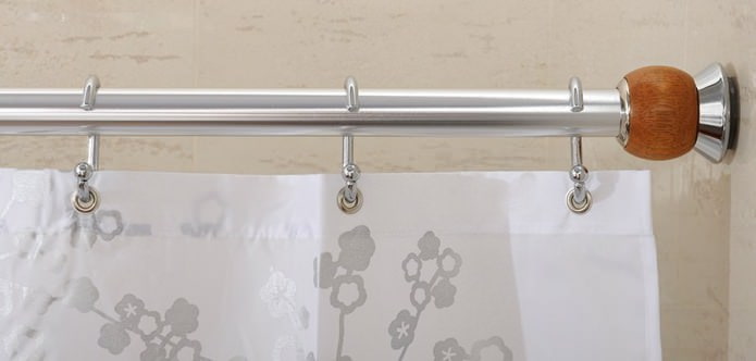 anelli per fissare una tenda da doccia
