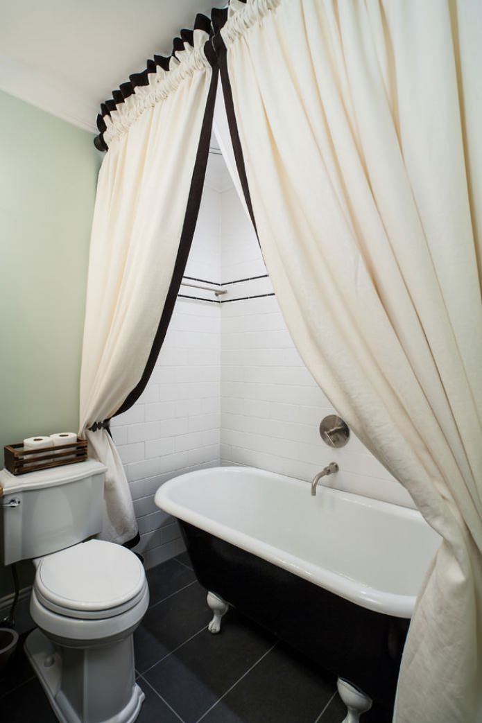 tenda in tessuto per il bagno
