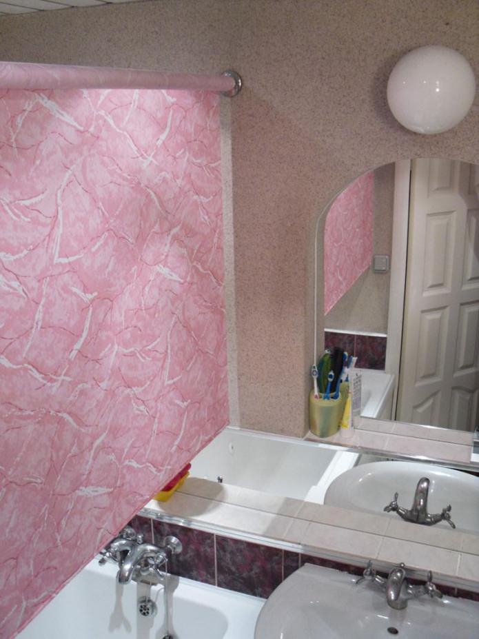 tenda a rullo per il bagno