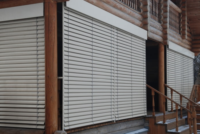 tende a lamelle per la veranda