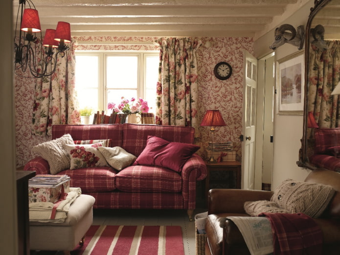 tende con stampa floreale in stile country