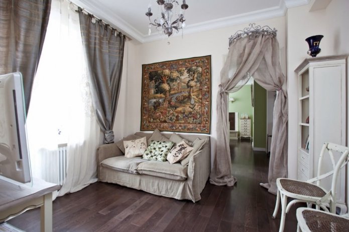 interni bianchi e grigi in stile country