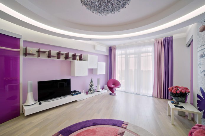Lilla-viola all'interno del soggiorno