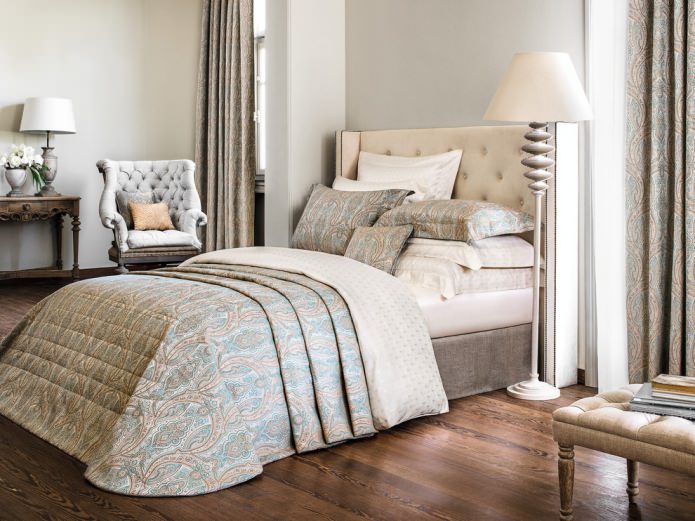 jacquard sulle tende della camera da letto
