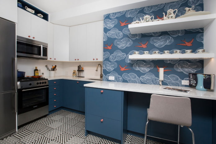 carta da parati blu in cucina