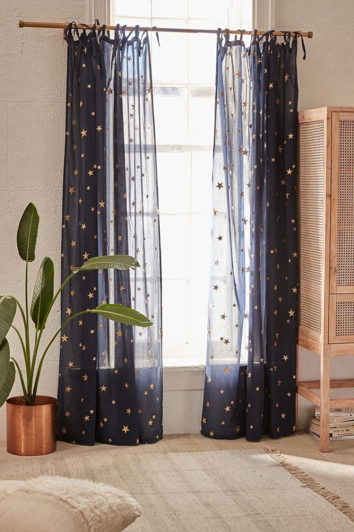 tende blu con stelle