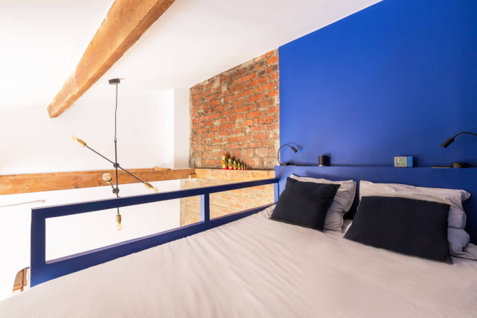 Loft in una tavolozza di blu