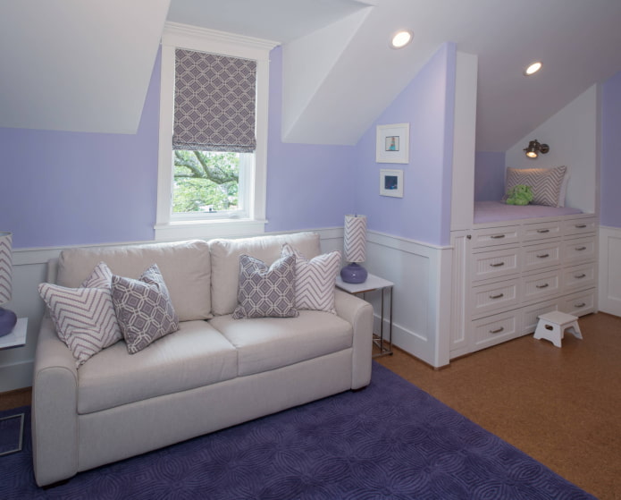 combinazione di tende romane color lilla con tessuti