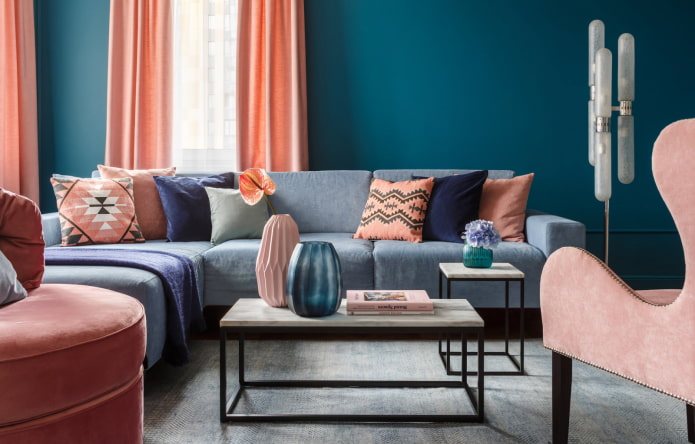 combinazione di rosa e blu negli interni